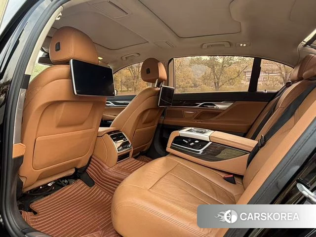 BMW 7 series id 4241549 из Китая 8