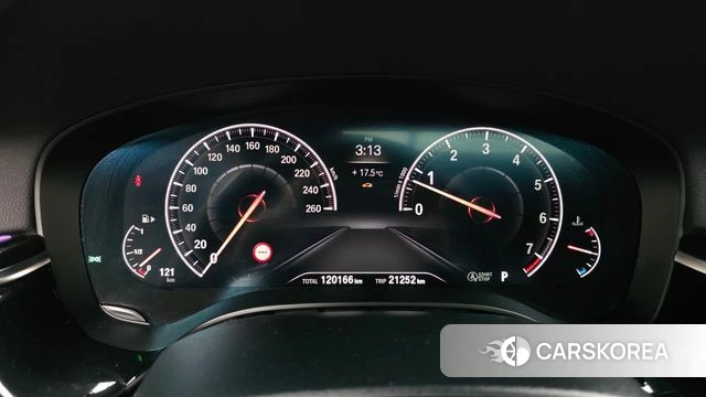 BMW 5 Series (G30) id 4020207 из Кореи 18