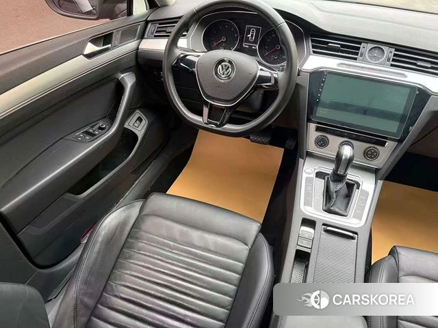 Volkswagen Magotan id 3857672 из Китая 24