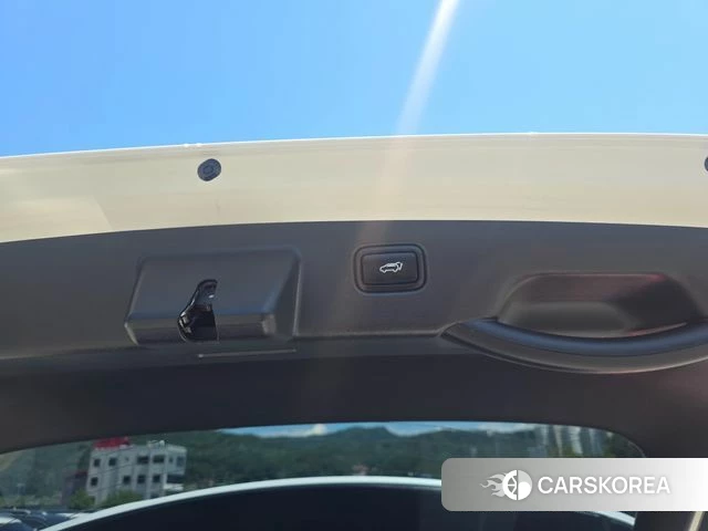 Kia Di Ol Nu Niro id 4513108 из Кореи 18