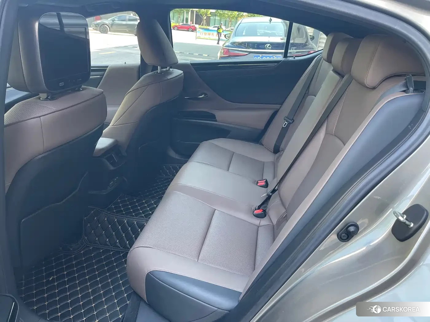 Lexus ES id 4583676 из Китая 22