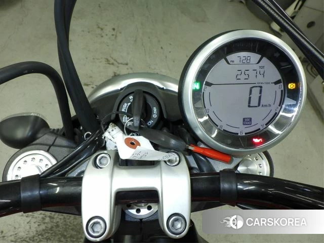 Ducati SCRAMBLER ICON id 3951388 из Японии 32