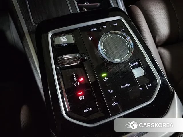 BMW 7 Series (G70) id 3776842 из Кореи 18