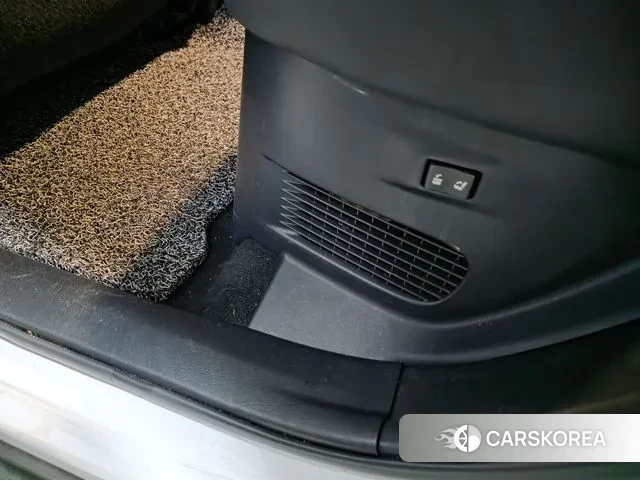 Lexus NX300h id 3636402 из Кореи 16