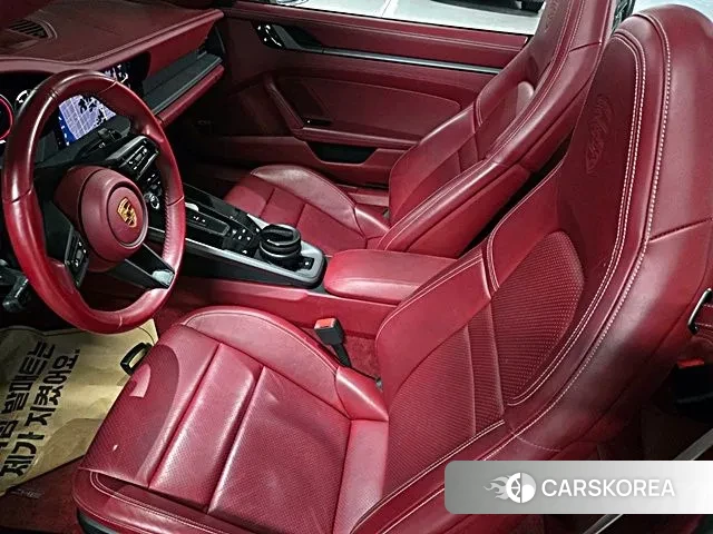 Porsche 911(992) id 3519040 из Кореи 18