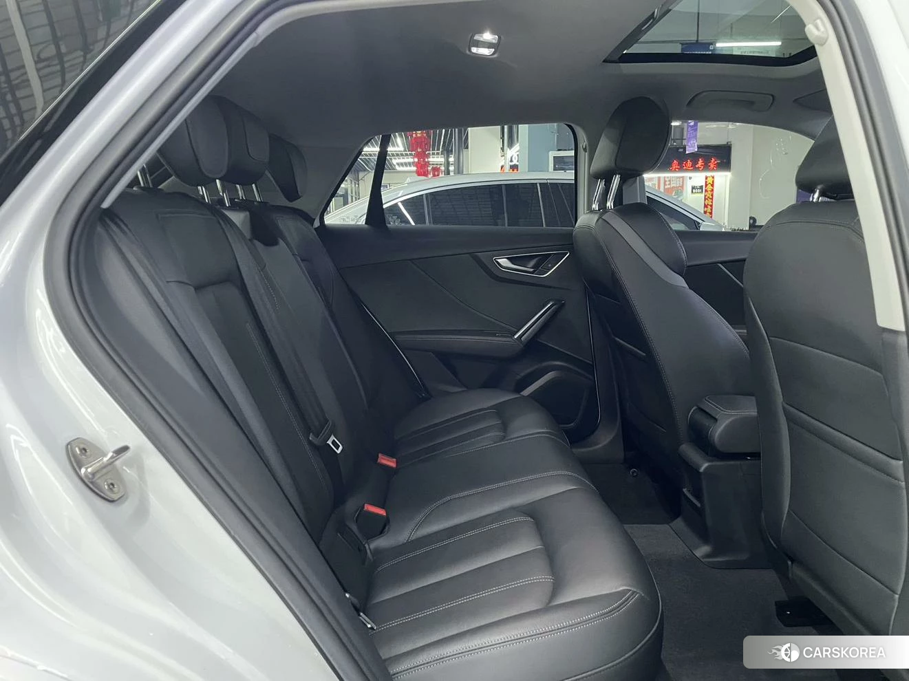 Audi Q2L id 4473291 из Китая 21