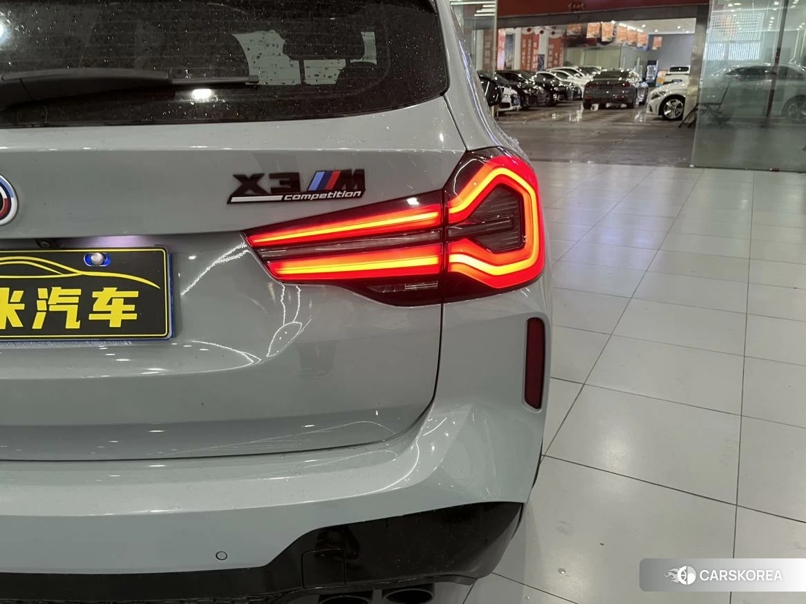 BMW X3 M id 4473651 из Китая 13