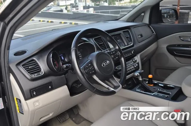 Kia The New Carnival id 2881617 из Кореи 18