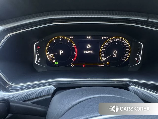 Volkswagen Exploring the shadow id 4207670 из Китая 22