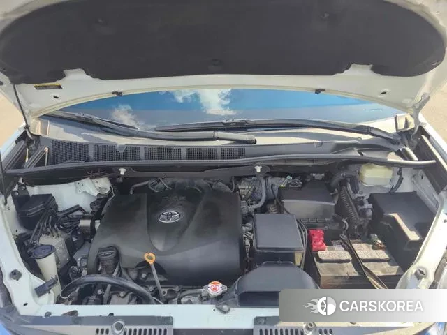 Toyota Sienna id 3018776 из Кореи 18