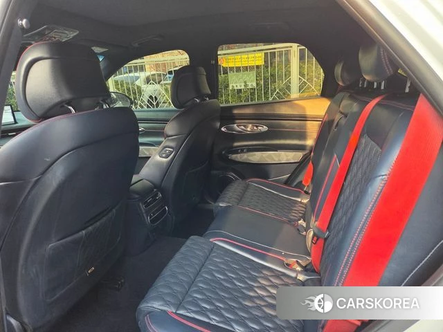 Genesis GV70 id 3839541 из Кореи 18