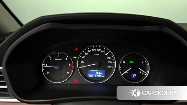 Hyundai The New Grand Starex id 3899626 из Кореи 18