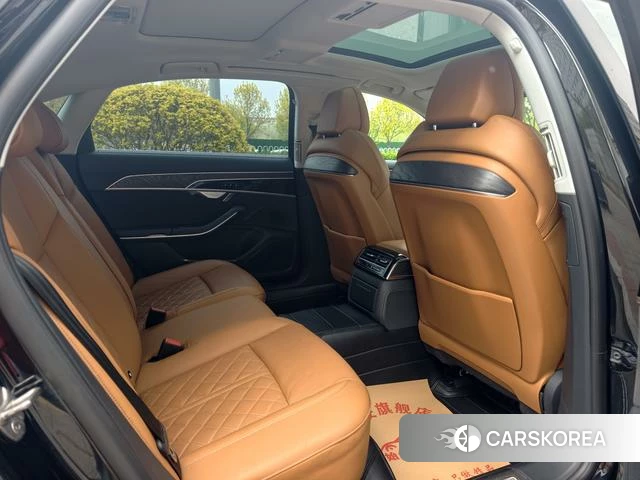 Audi A8 id 4208679 из Китая 22