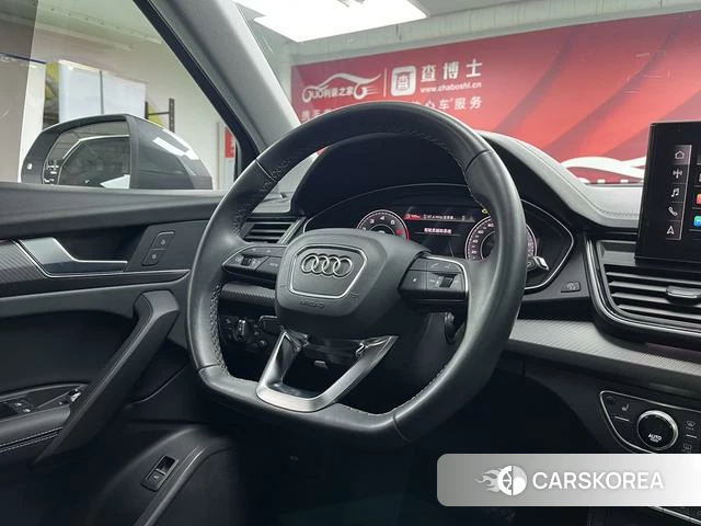 Audi Q5L id 3908148 из Китая 24