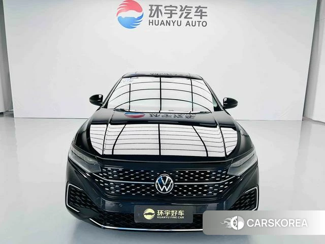 Volkswagen Passat id 4297481 из Китая 8