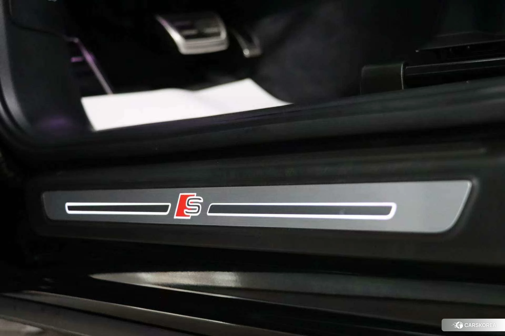 Audi Q5L id 4510824 из Китая 16