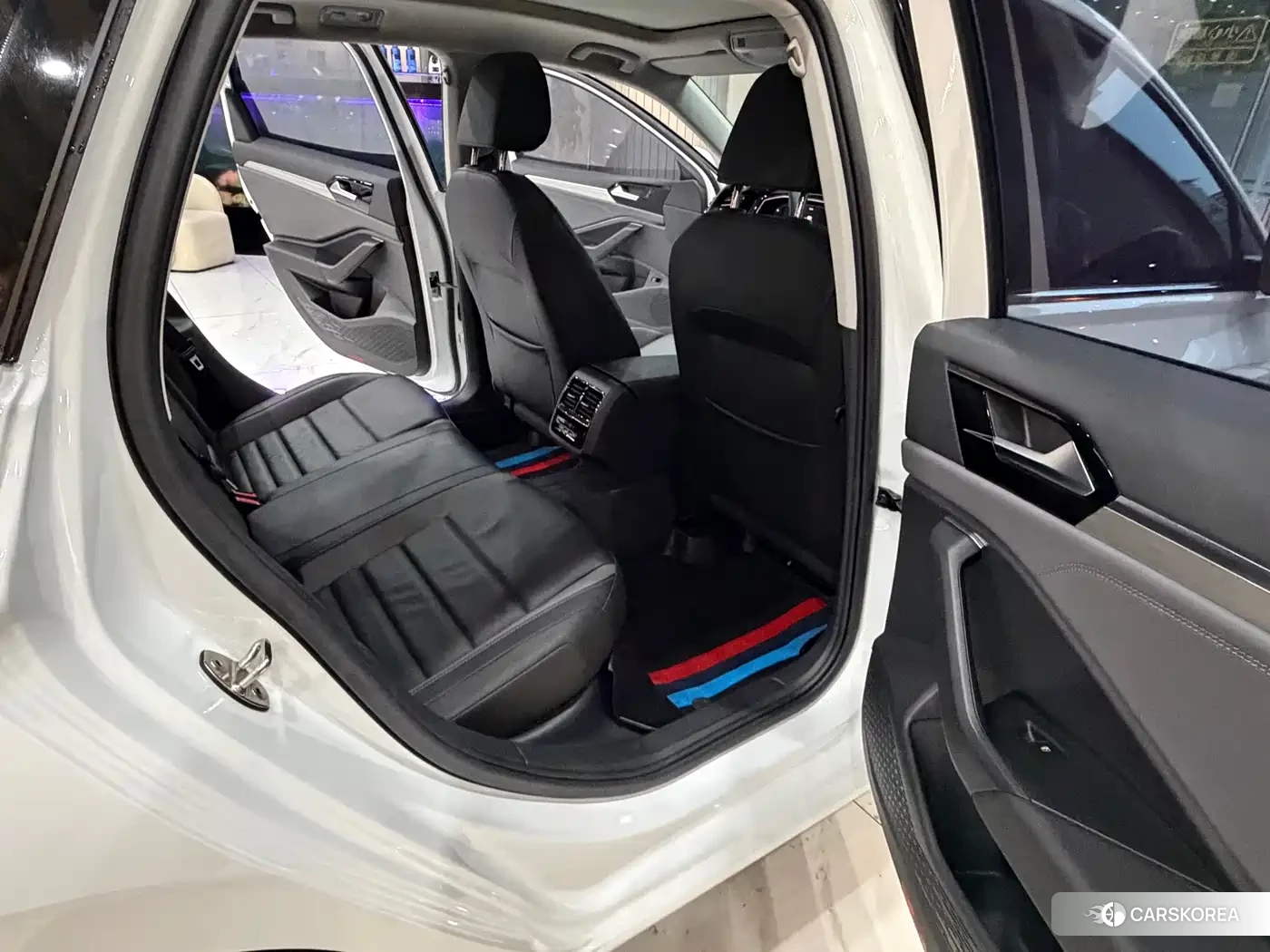 Volkswagen Sagitar id 4577423 из Китая 19