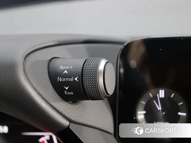 Lexus ES300h 7th generation id 3420748 из Кореи 18