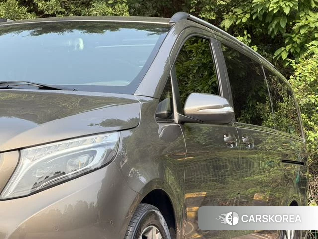 Mercedes-Benz V-class id 4222328 из Китая 23