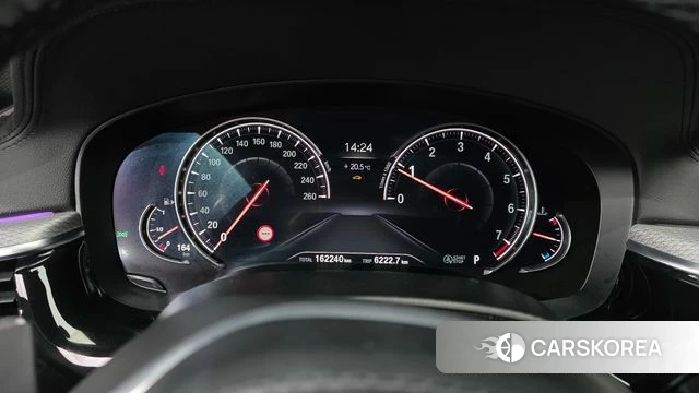 BMW 5 Series (G30) id 4417166 из Кореи 18