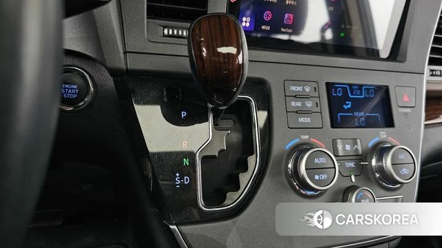 Toyota Sienna id 4417407 из Кореи 44