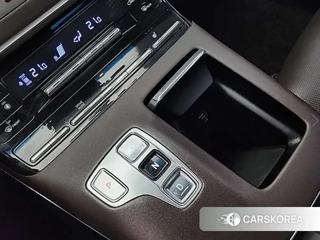 Hyundai The New Grandeur IG id 3712973 из Кореи 16