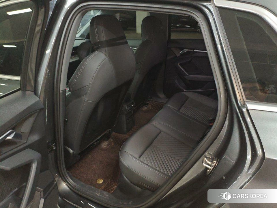 Audi A3 id 4486198 из Китая 8