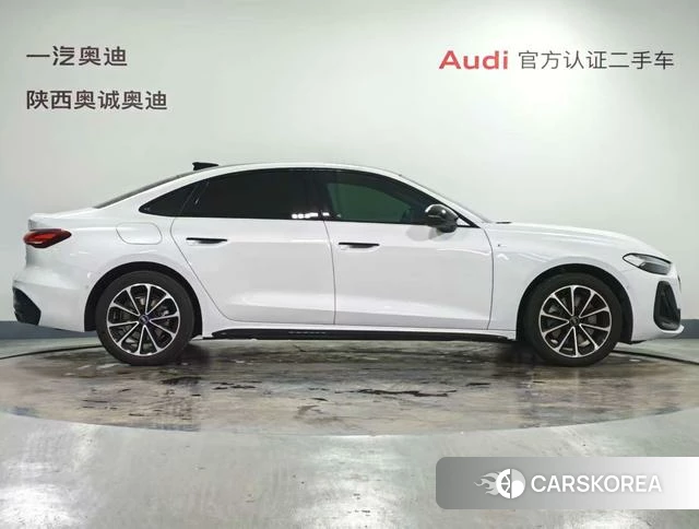 Audi A5L id 4313770 из Китая 15