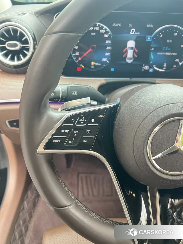 Mercedes-Benz E-class id 4263652 из Китая 32
