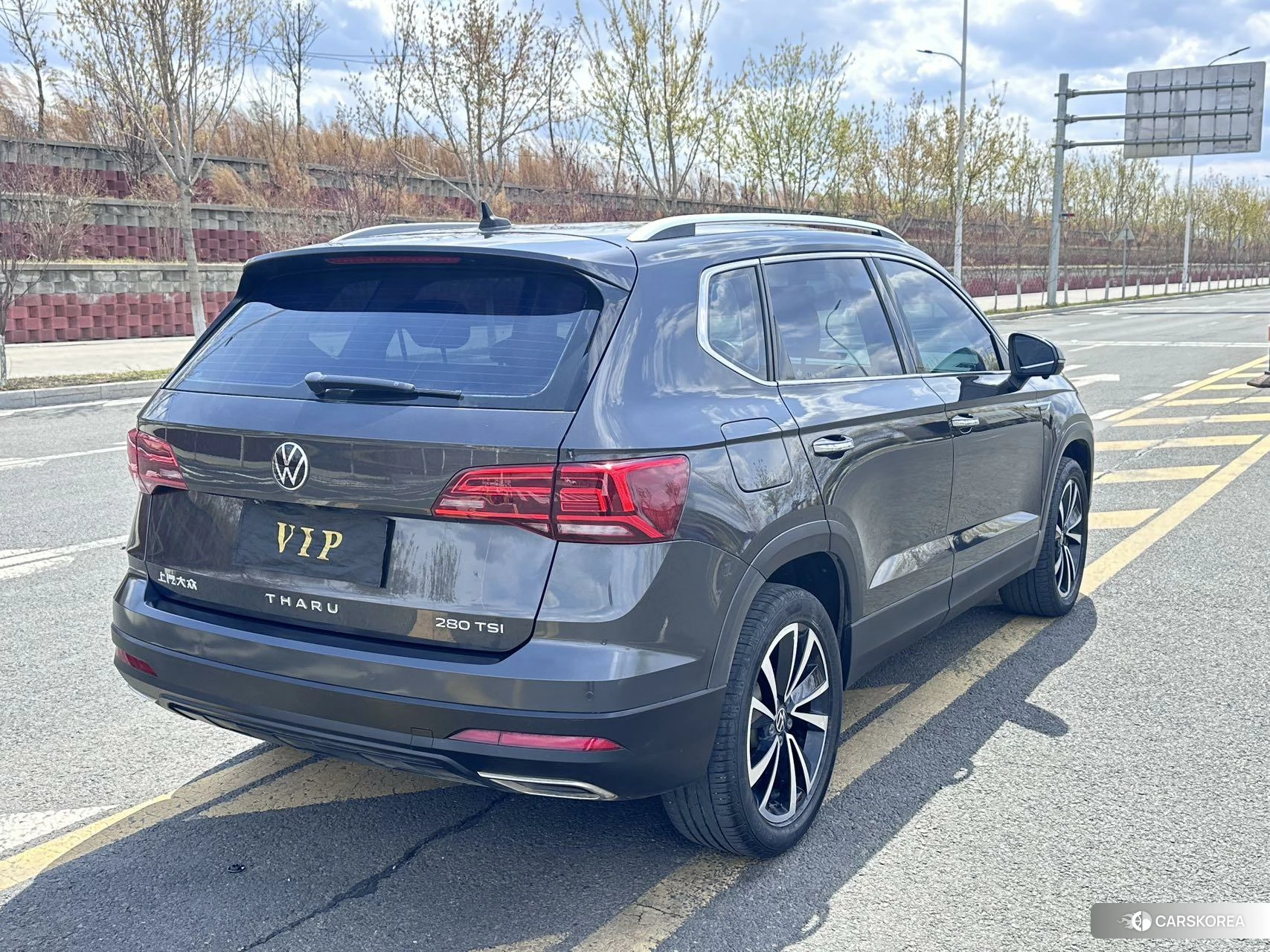 Volkswagen Tuyue id 4419436 из Китая 20