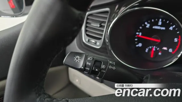 Kia The New Carnival id 2660978 из Кореи 18