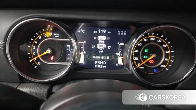 Jeep Wrangler (JL) id 3539744 из Кореи 19