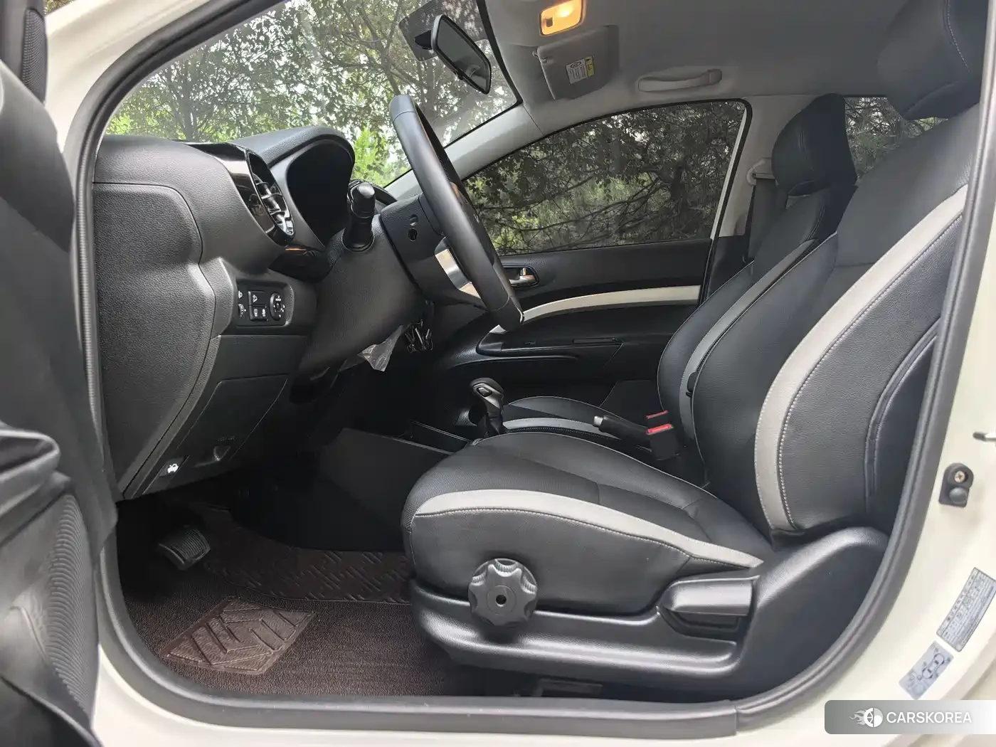 Kia KX1 id 4583766 из Китая 18