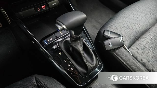 Kia Stonic id 3873545 из Кореи 18