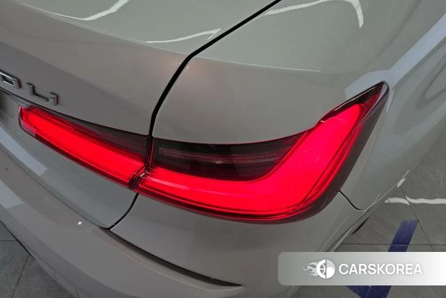 BMW 3 series id 4307626 из Китая 15