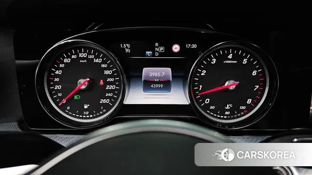 Mercedes-Benz E-Class W213 id 3677053 из Кореи 18