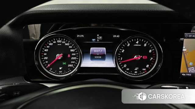 Mercedes-Benz E-Class W213 id 4713432 из Кореи 31