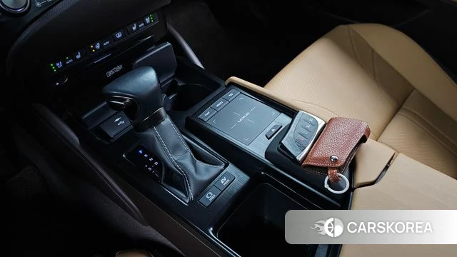 Lexus ES300h 7th generation id 4609260 из Кореи 31