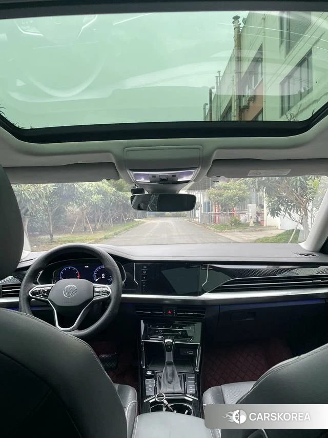 Volkswagen Passat id 4335048 из Китая 14