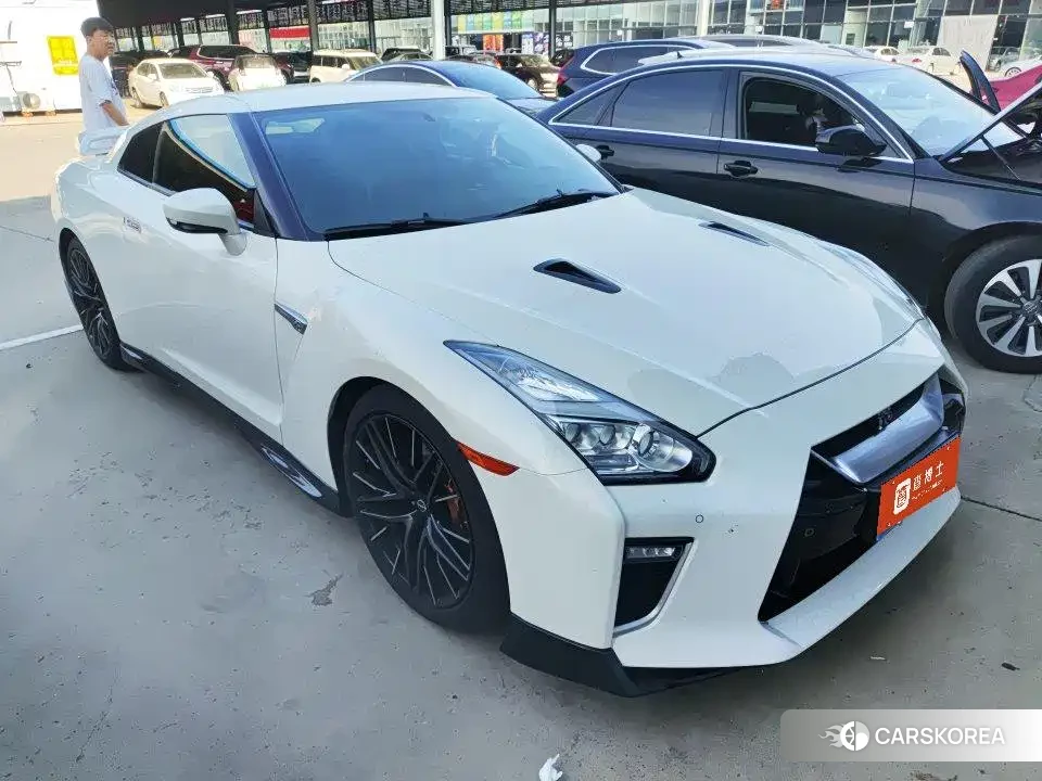 Nissan GT-R id 4600346 из Китая 8