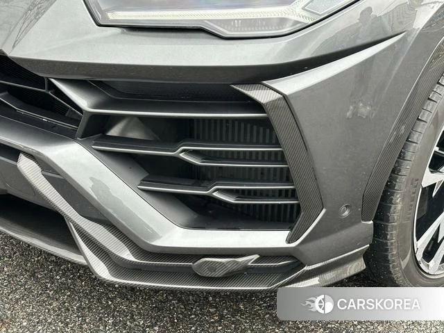 Lamborghini Urus id 4239744 из Китая 33