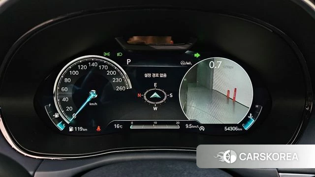 Genesis GV70 id 3892185 из Кореи 18
