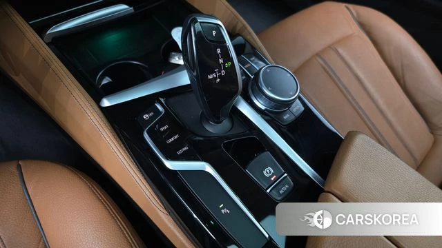 BMW 5 Series (G30) id 4519907 из Кореи 31