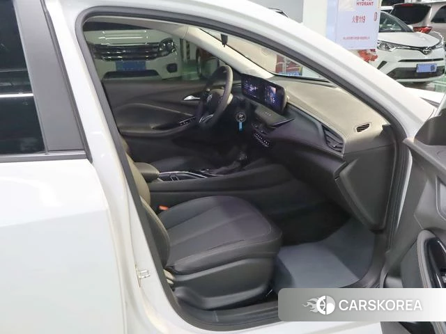 Buick Weilang id 3993428 из Китая 17