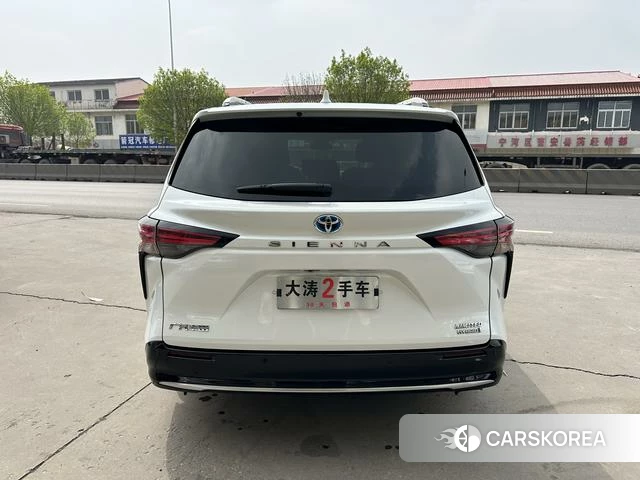 Toyota Saina id 4272897 из Китая 21