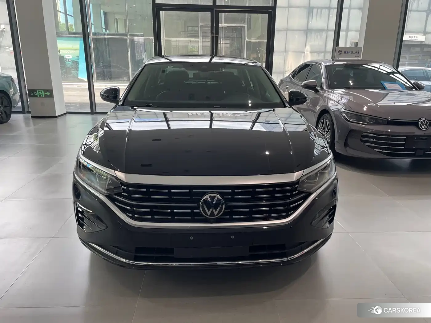 Volkswagen Passat id 4565123 из Китая 10