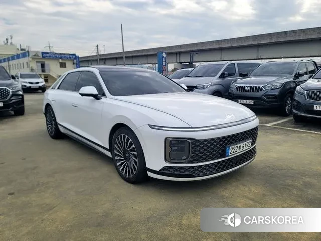 Hyundai Grandeur (GN7) id 3360265 из Кореи 18