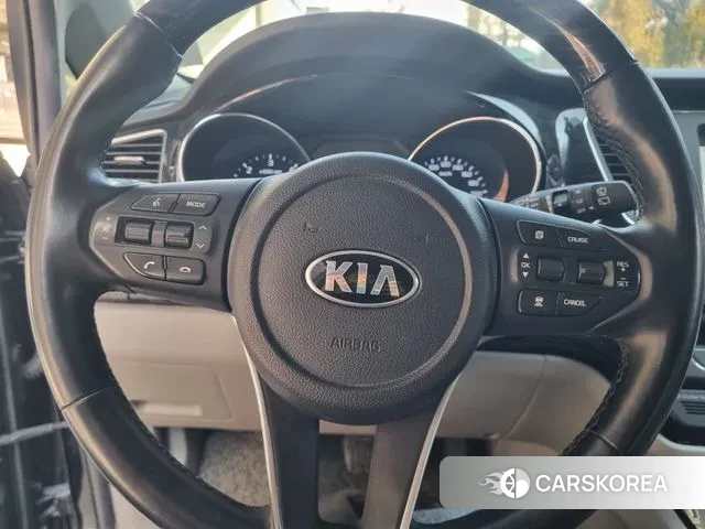 Kia The New Carnival id 3595410 из Кореи 18