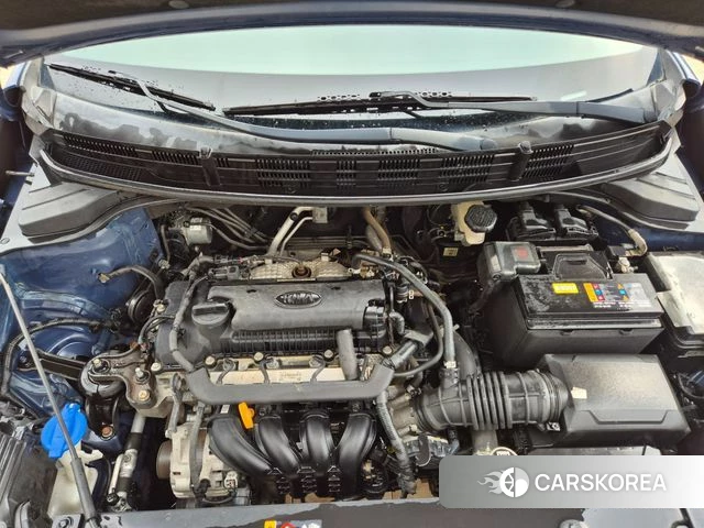 Kia Stonic id 3845966 из Кореи 18