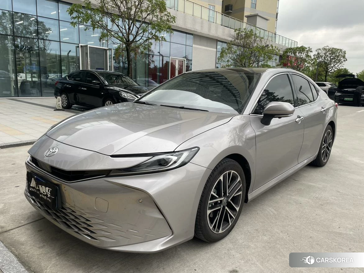 Toyota Camry id 4473996 из Китая 8